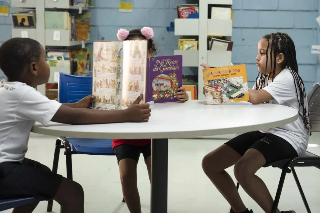 Programação cultural e educativa na Casa Cajuína