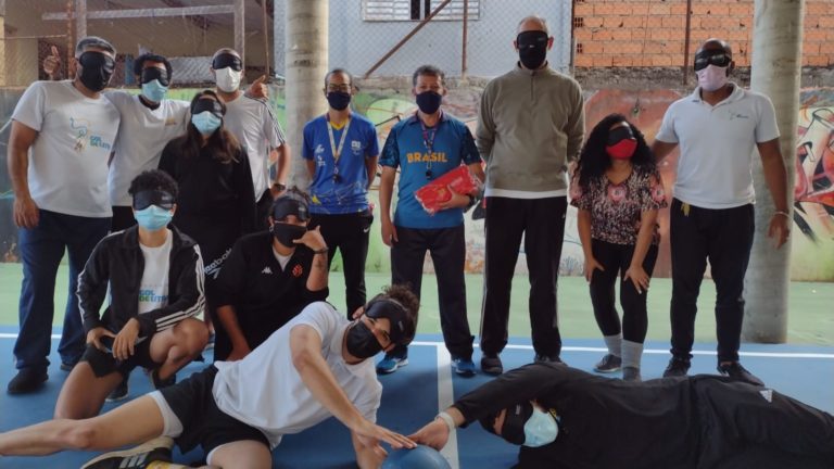 Equipe Gol de Letra faz capacitação em modalidades paralímpicas