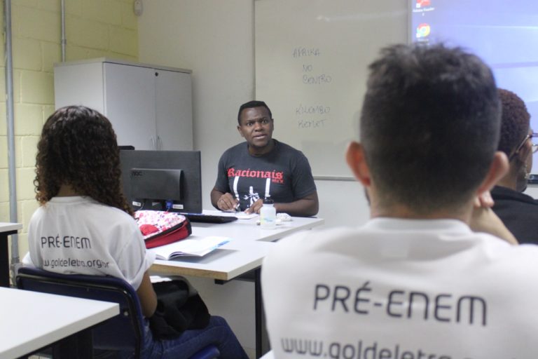 Com resultados expressivos no Rio, Pré-ENEM chega à unidade SP da Gol de Letra